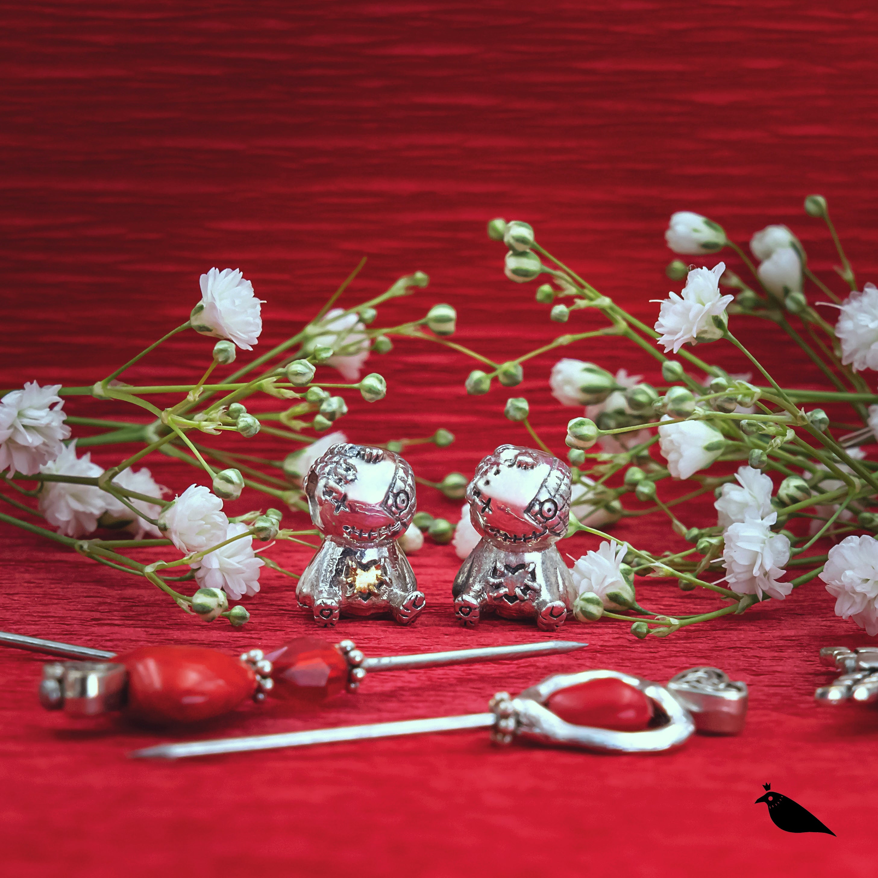 Black Raven Beads Voodoo Love Doll silver sterling-silver Charm by The Alternative Bead. Your official Black Raven Beads Retailer from Germany