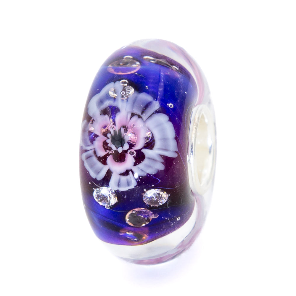 Elfbeads Winter Sky Flower Monroe  glass Bead by The Alternative Bead. Your official Elfbeads Retailer from Germany