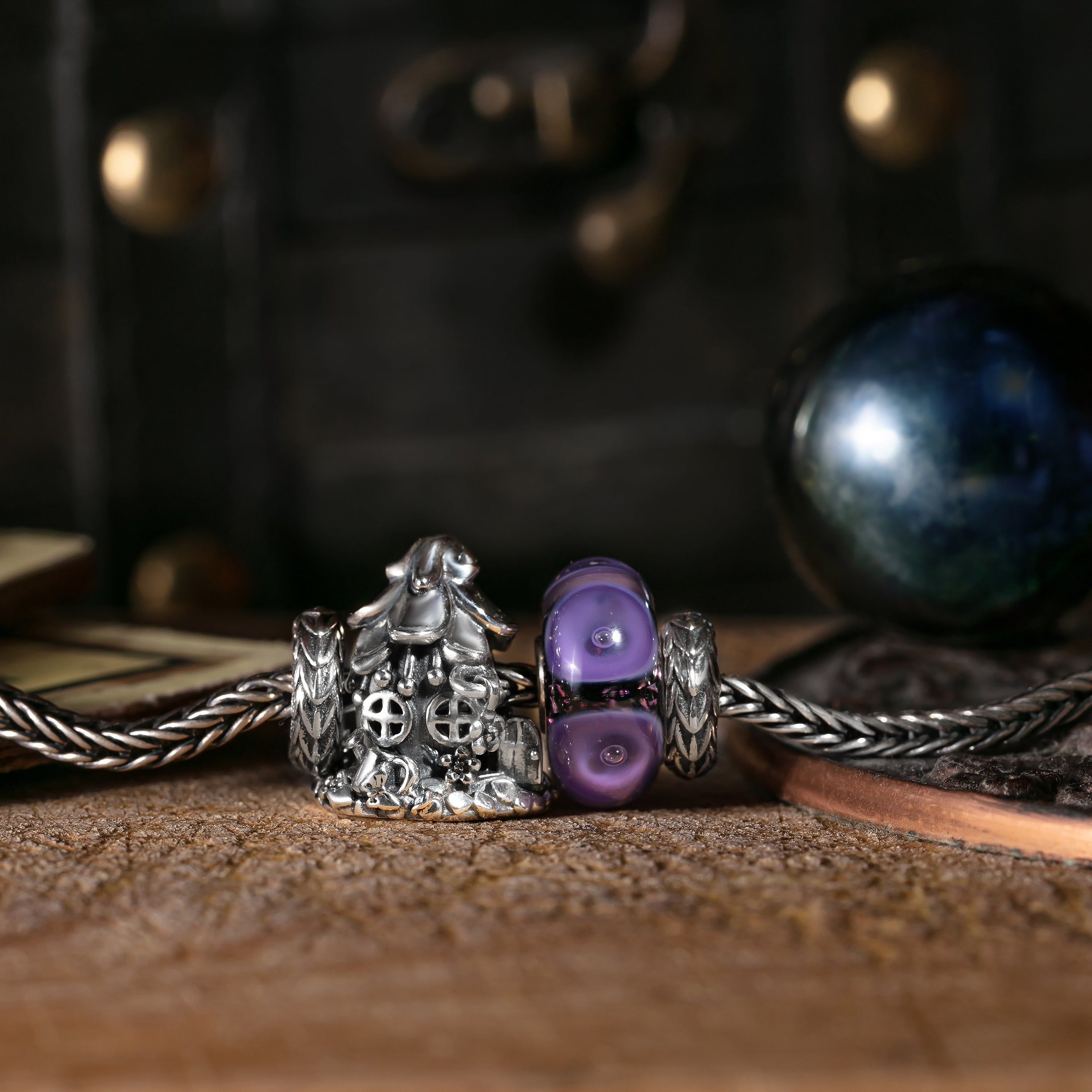 Elfbeads Witch Magic Lotus - Purple  glass Bead by The Alternative Bead. Your official Elfbeads Retailer from Germany