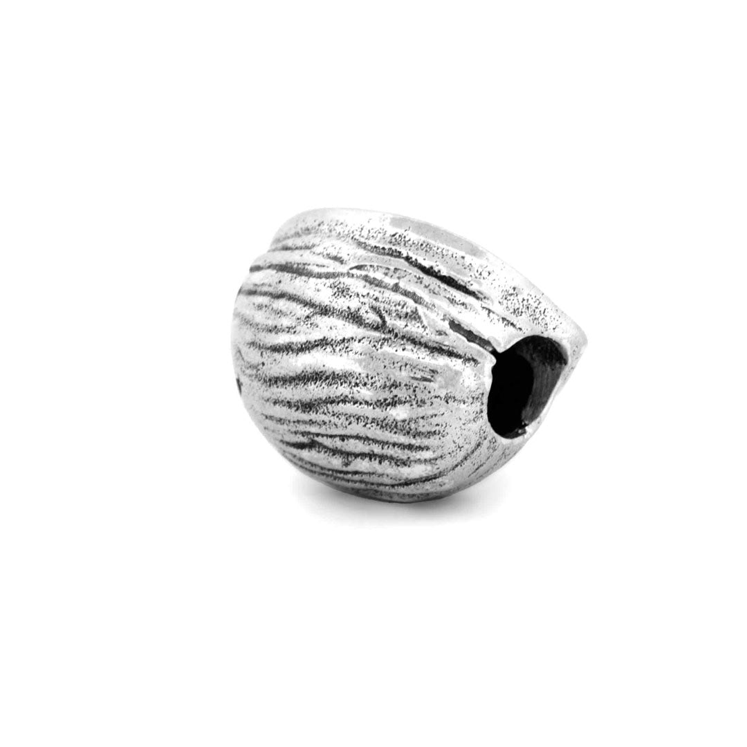 Black Raven Beads Walnut Mouse silver sterling-silver Charm by The Alternative Bead. Your official Black Raven Beads Retailer from Germany