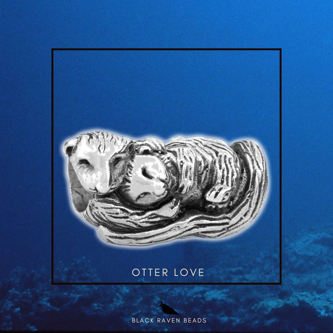 Black Raven Beads Otter Love silver sterling-silver Charm by The Alternative Bead. Your official Black Raven Beads Retailer from Germany