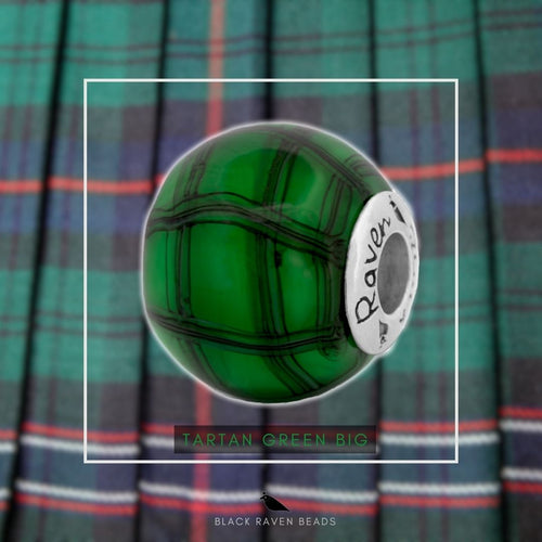 Black Raven Beads Tartan Green Big LA green glass Bead by The Alternative Bead. Your official Black Raven Beads Retailer from Germany