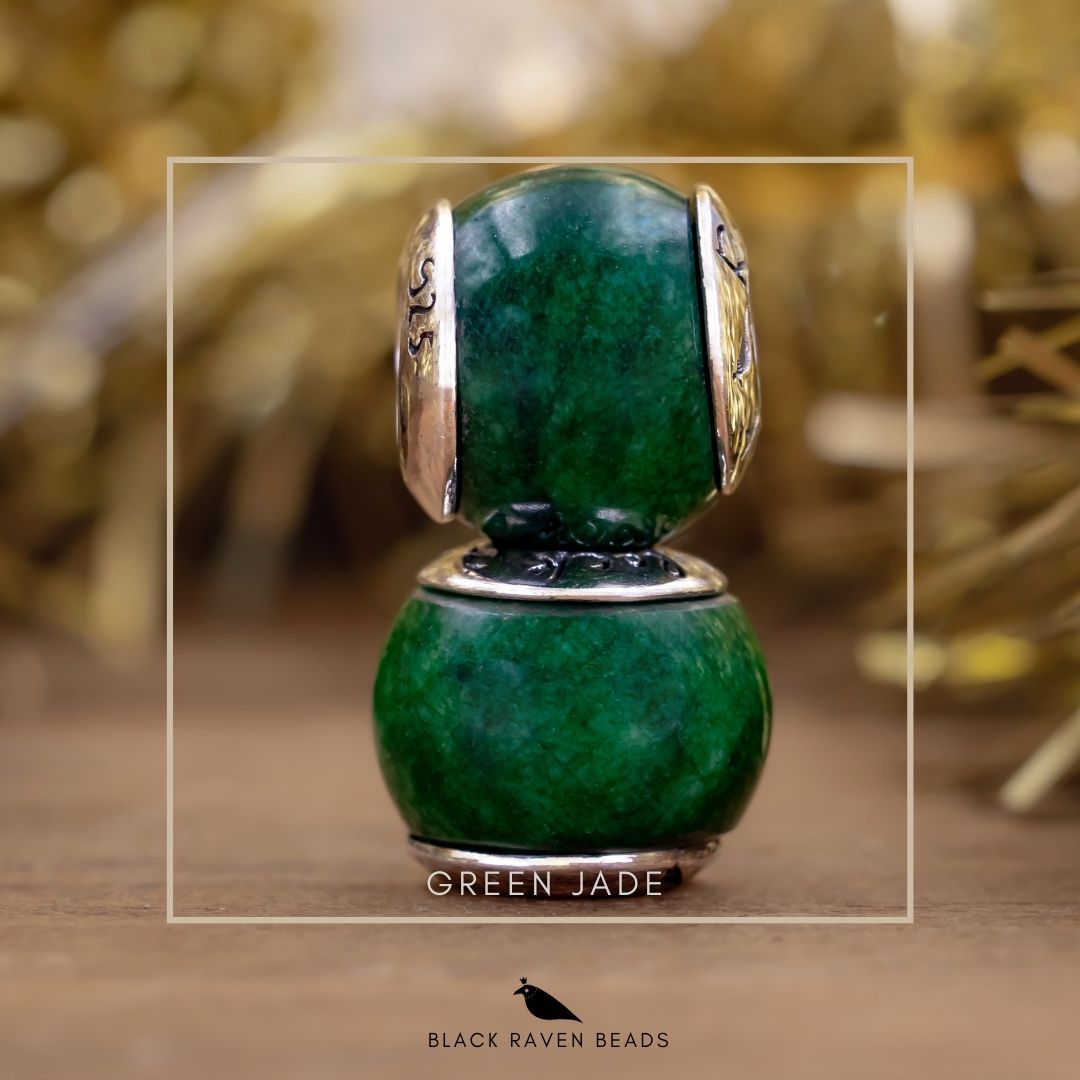 Black Raven Beads Green Jade green natural-stone Charm by The Alternative Bead. Your official Black Raven Beads Retailer from Germany
