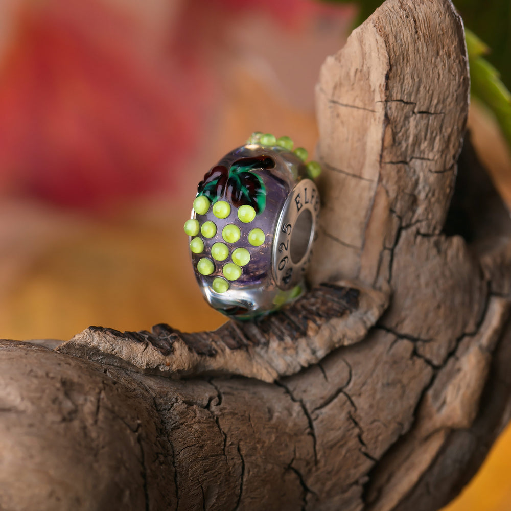 Elfbeads Muscat Grapes Golddust  glass Bead by The Alternative Bead. Your official Elfbeads Retailer from Germany