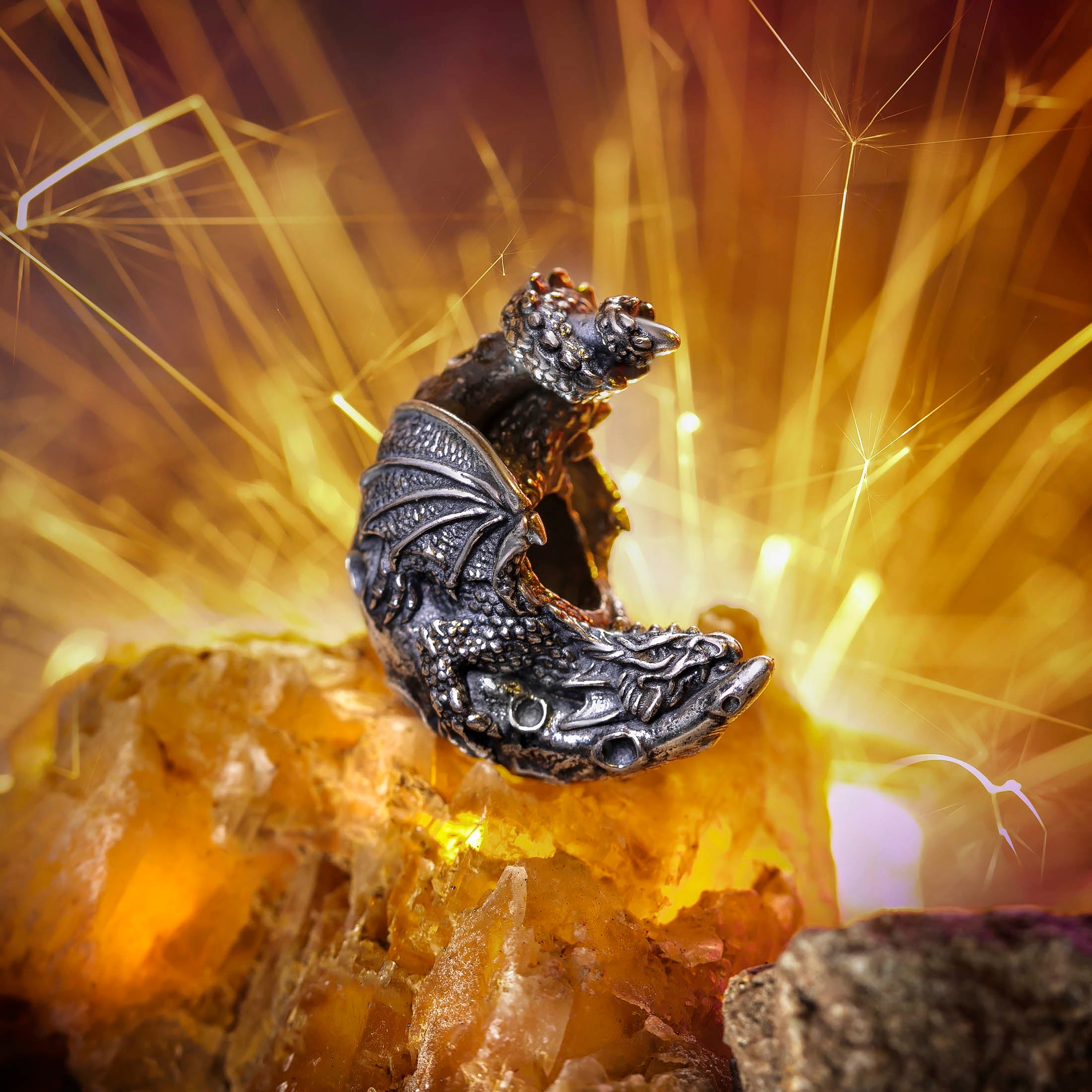 Elfbeads The Crescent Dragon silver sterling-silver Bead by The Alternative Bead. Your official Elfbeads Retailer from Germany