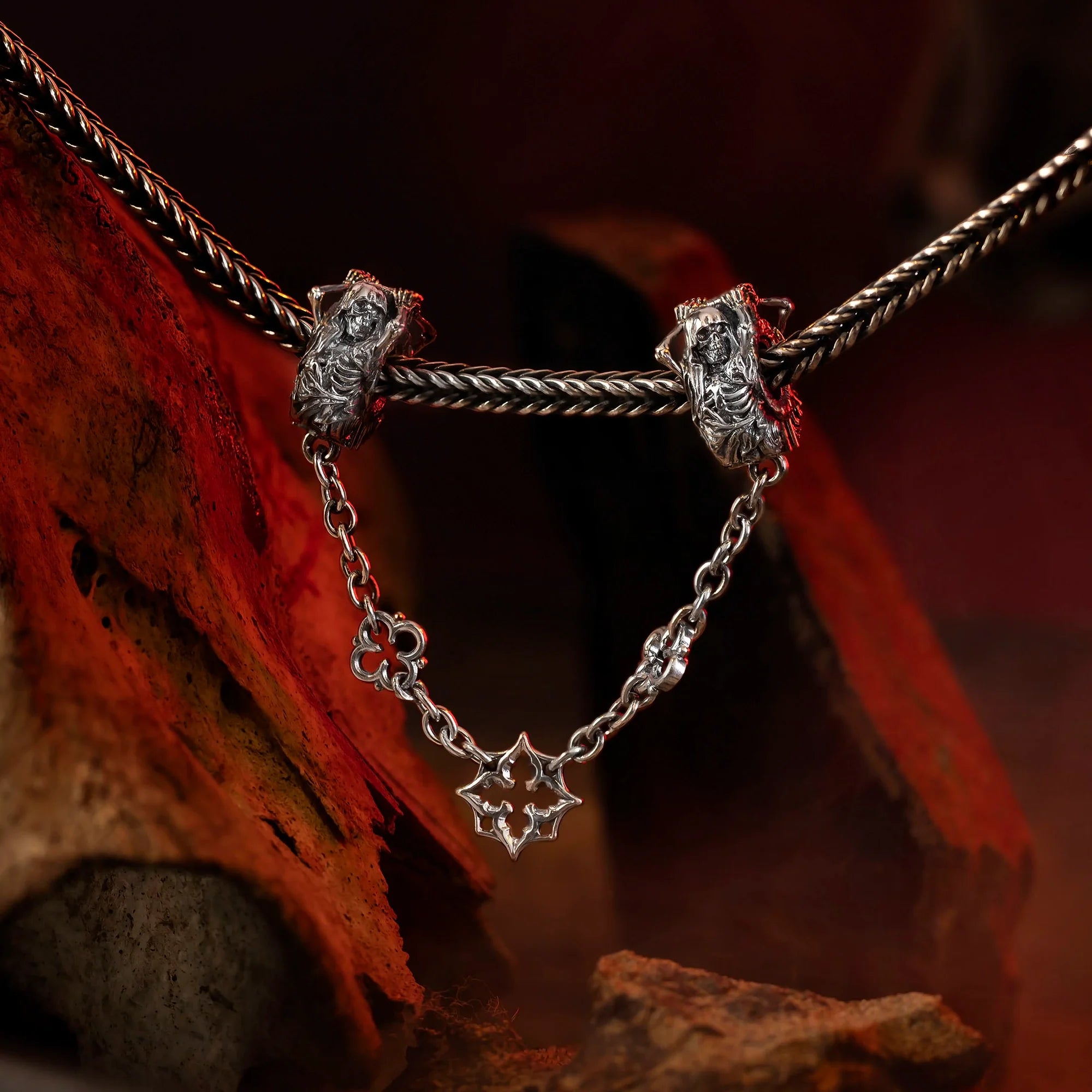 Elfbeads Cathedral of Shadows  sterling-silver Safety Chain by The Alternative Bead. Your official Elfbeads Retailer from Germany