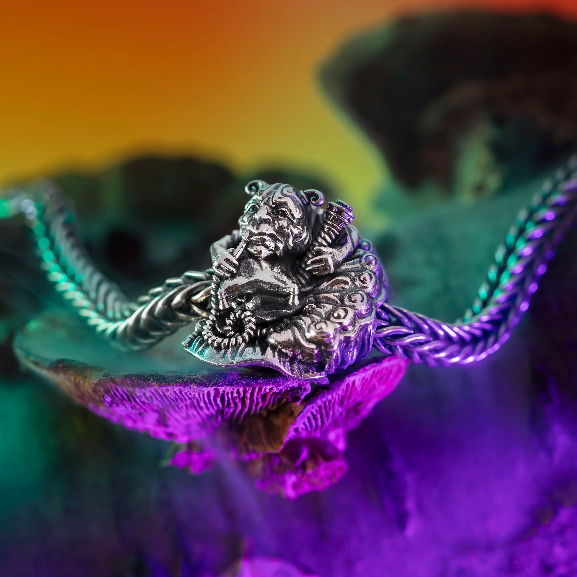 Elfbeads Dreamsmoke Caterpillar silver sterling-silver Bead by The Alternative Bead. Your official Elfbeads Retailer from Germany