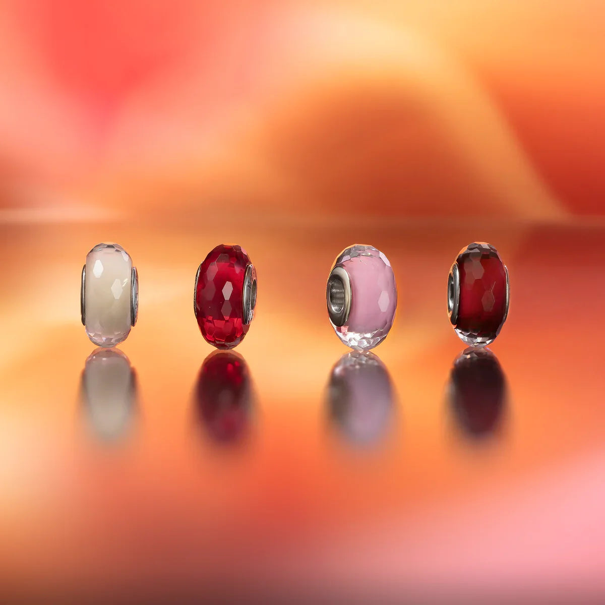 Elfbeads Ruby Red Fractal red glass Bead by The Alternative Bead. Your official Elfbeads Retailer from Germany