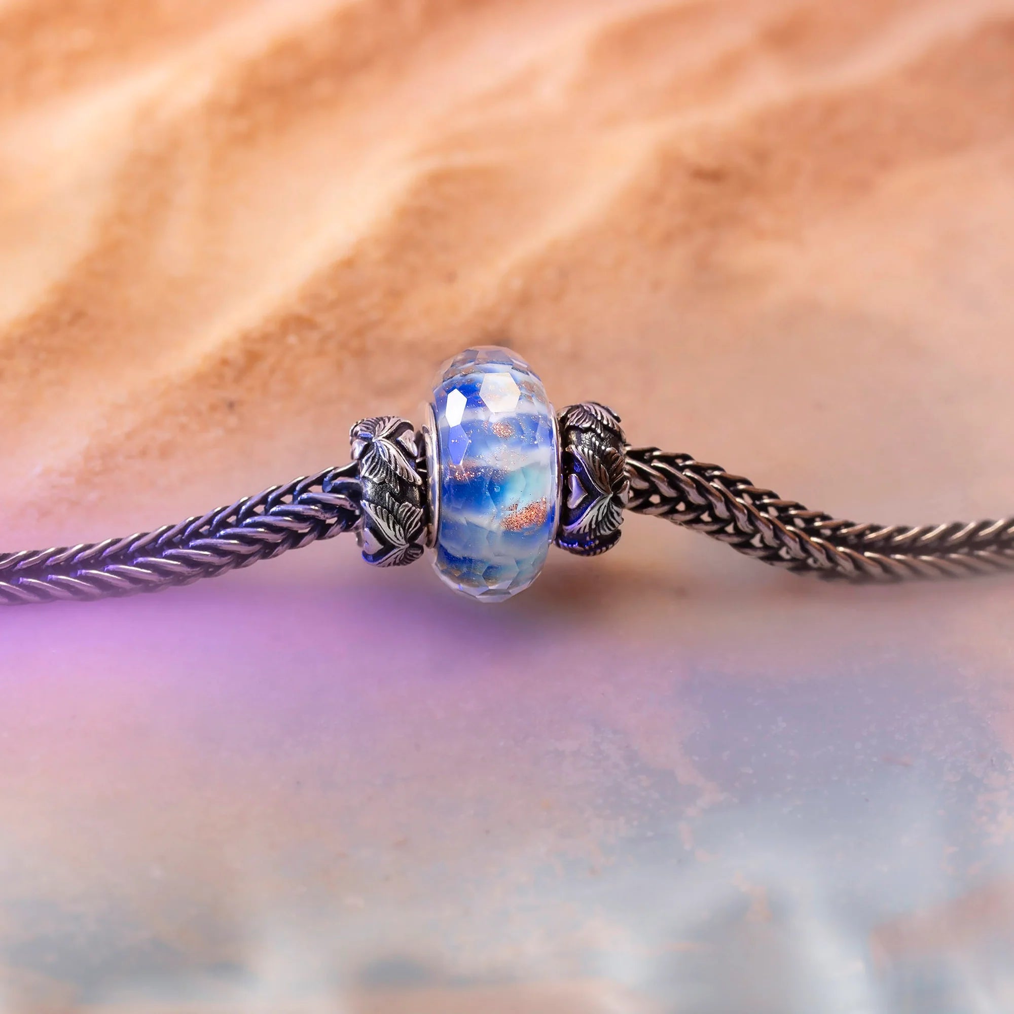 Elfbeads Ocean Mirage Golddust Fractal blue glass Bead by The Alternative Bead. Your official Elfbeads Retailer from Germany