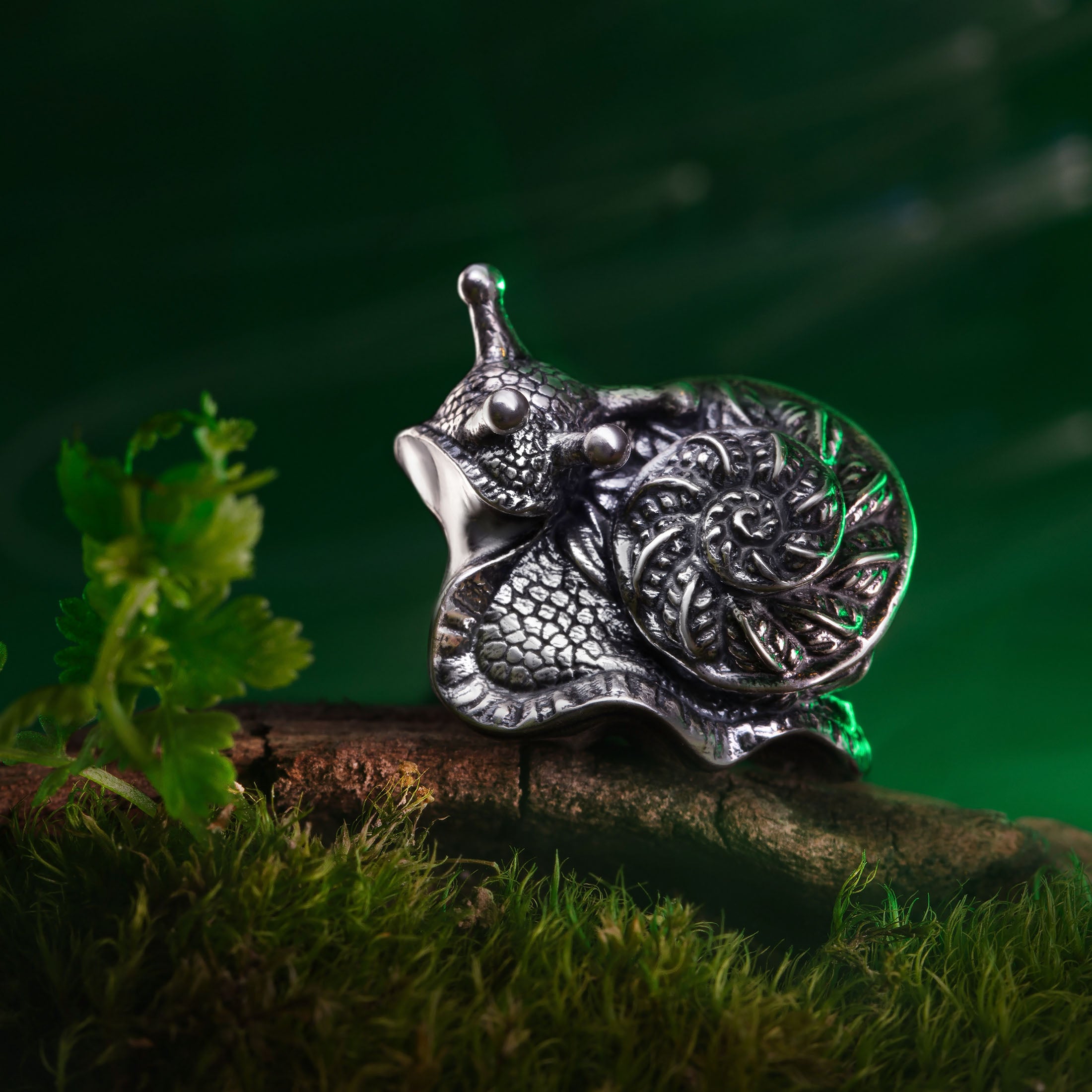 Elfbeads The Fern Snail Guardian silver sterling-silver Bead by The Alternative Bead. Your official Elfbeads Retailer from Germany