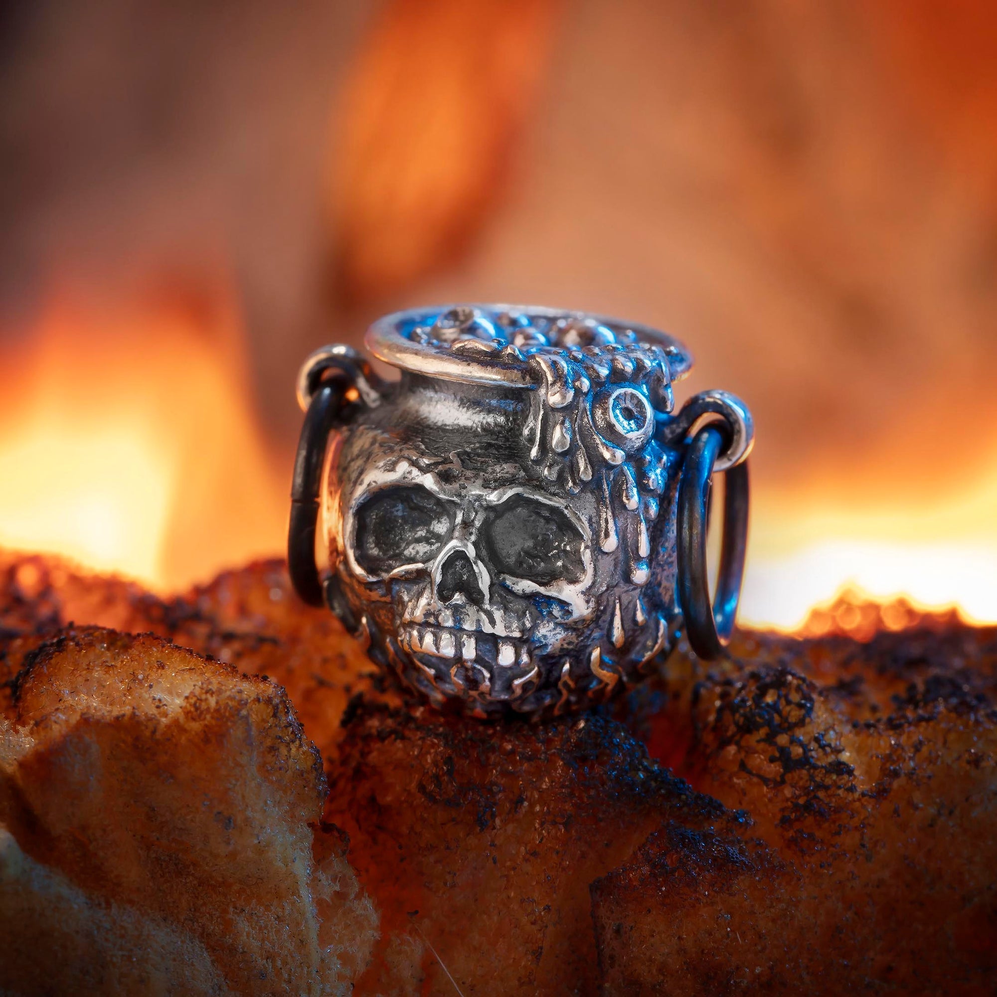 Elfbeads Witch's Cauldron silver sterling-silver Bead by The Alternative Bead. Your official Elfbeads Retailer from Germany