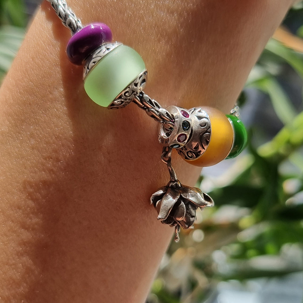 Aurora Charm Fuchsia Flower Charm silver sterling-silver; crystal Dangle by The Alternative Bead. Your official Aurora Charm Retailer from Germany