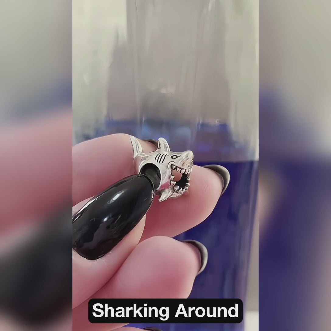 OHM Beads Sharking Around (AAA161)  sterling-silver Bead The Alternative Bead