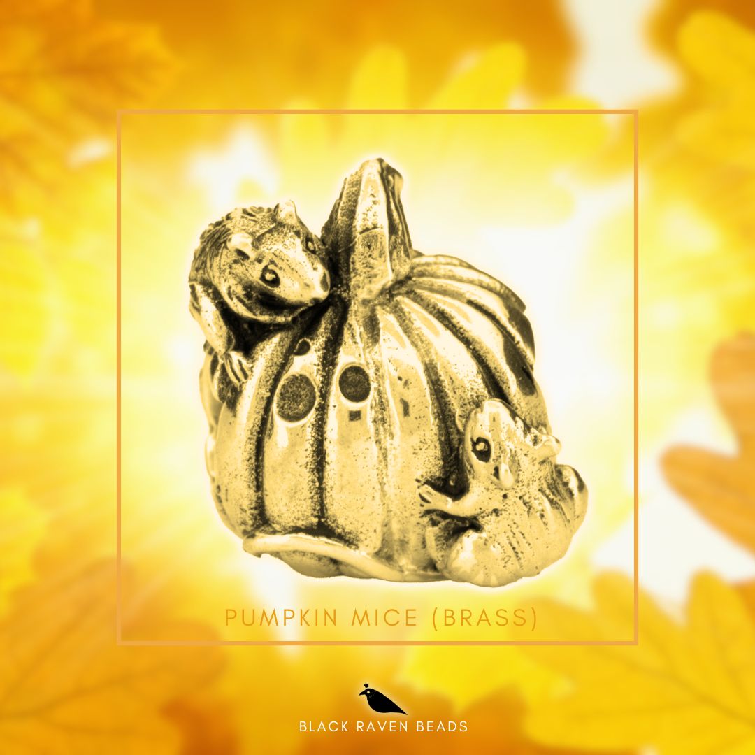 Black Raven Beads Pumpkin Mice Brass bronze brass Charm by The Alternative Bead. Your official Black Raven Beads Retailer from Germany